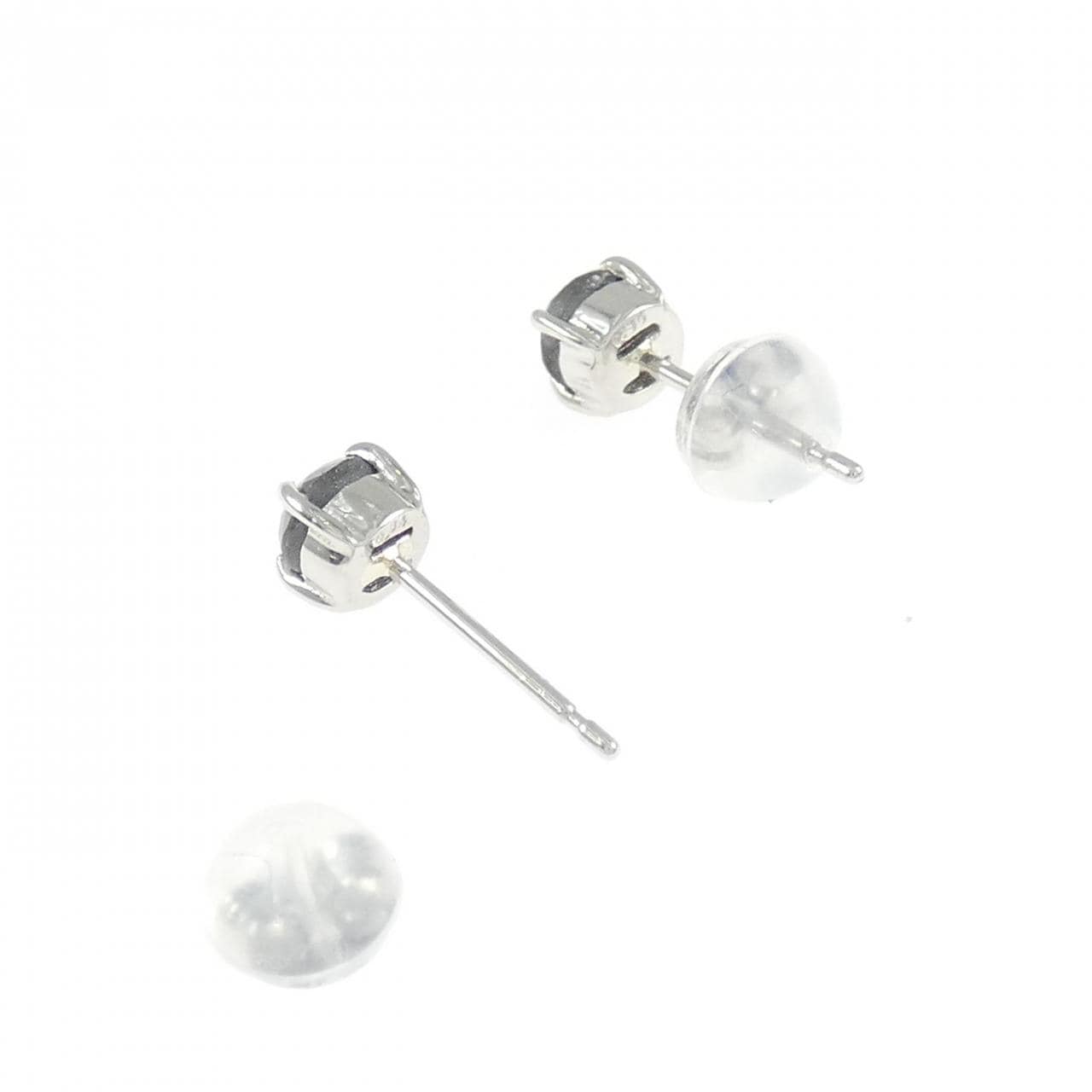 PT900 ダイヤモンド ピアス 0.69CT