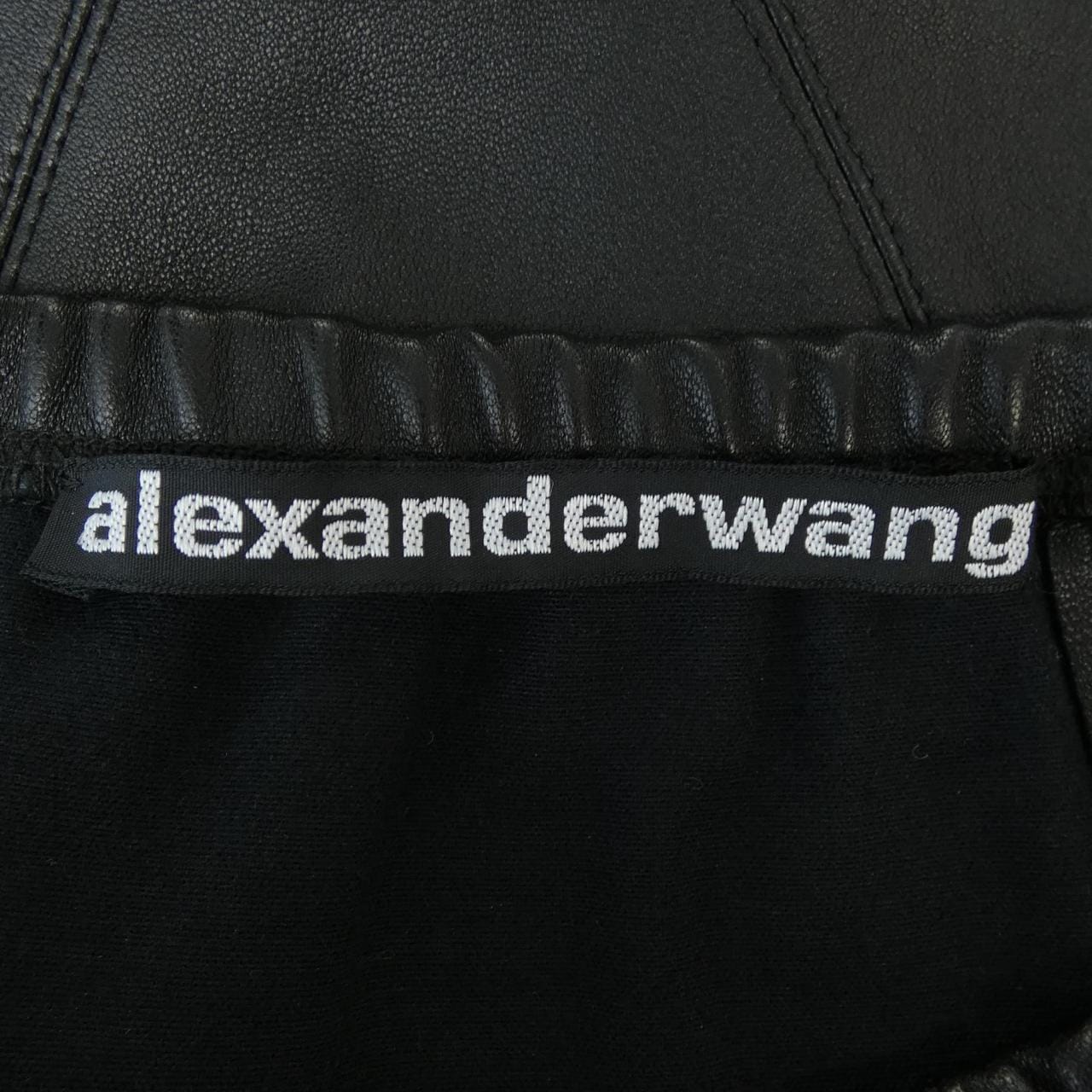アレキサンダーワン ALEXANDER WANG レザーショートパンツ