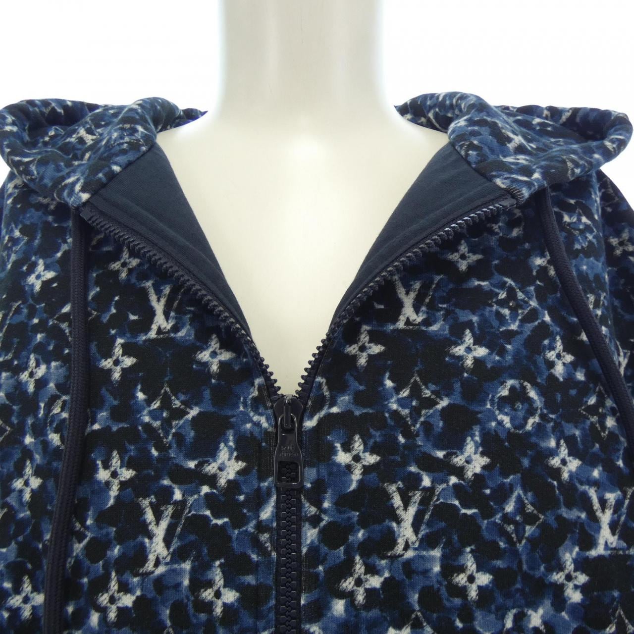 ルイヴィトン LOUIS VUITTON パーカー
