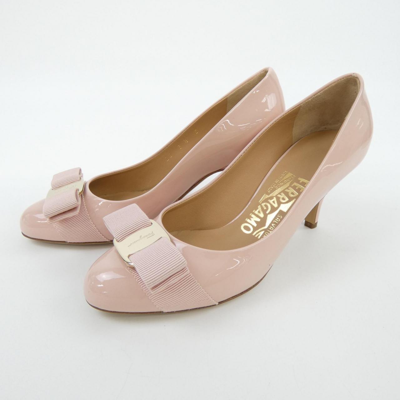 サルヴァトーレフェラガモ SALVATORE FERRAGAMO パンプス