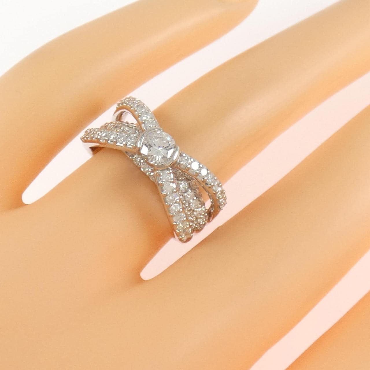 PT900 ダイヤモンド リング 0.31CT