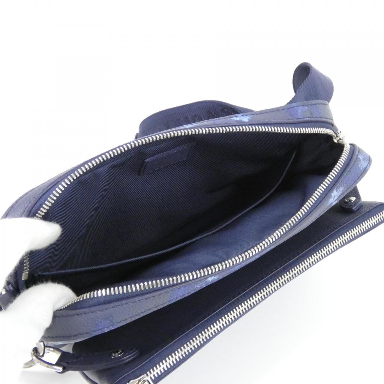 LOUIS VUITTON Watercolor Monogram Trio Messenger 2021SS M57840 肩背包