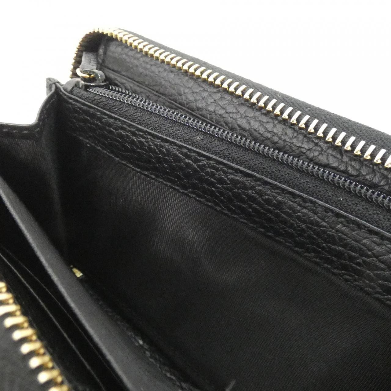 グッチ PETIT MARMONT 456117 CAO0G 財布