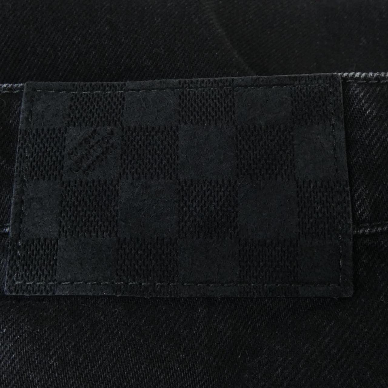 ルイヴィトン LOUIS VUITTON モノグラムデストロイデニムパンツ HUD48WK54 ジーンズ