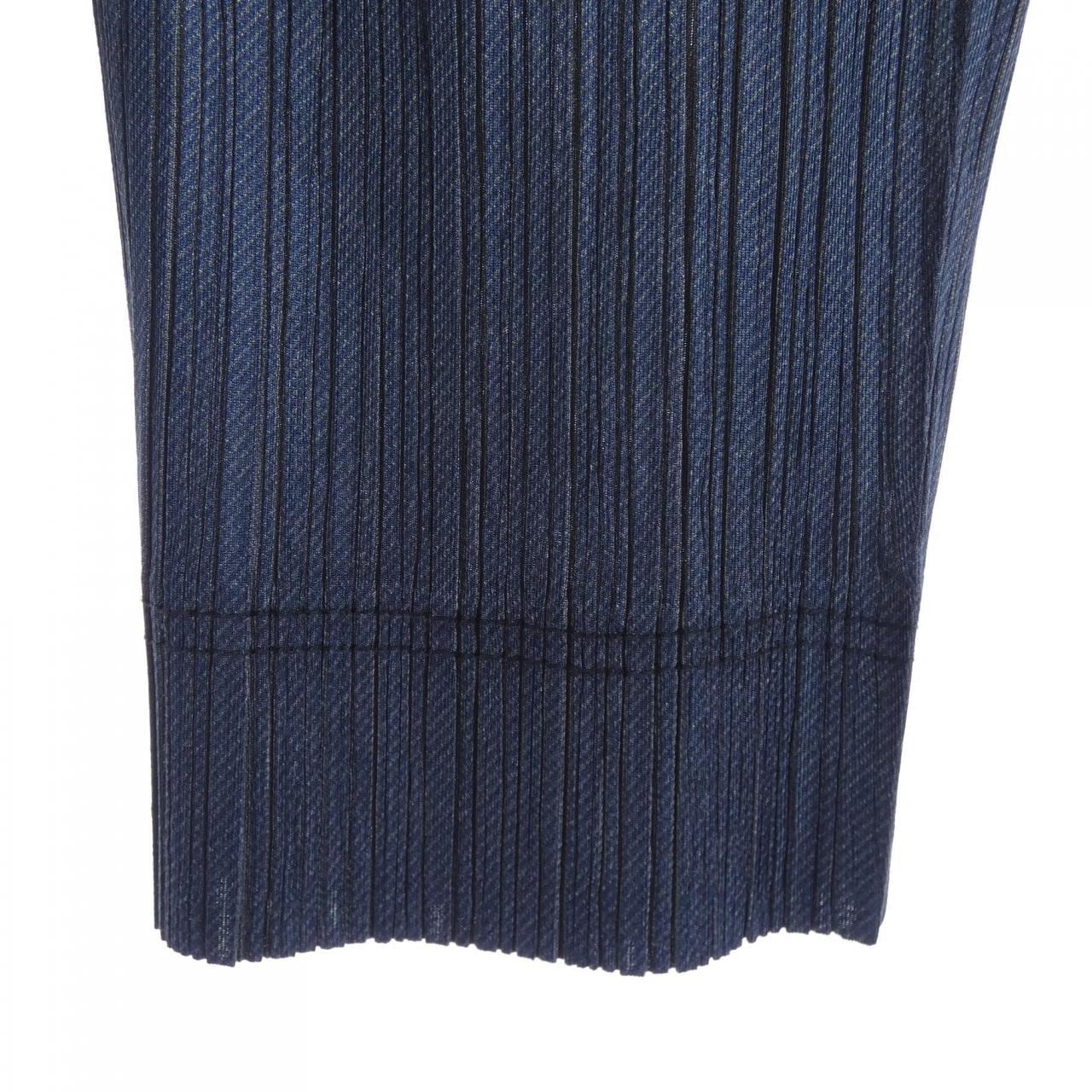 プリーツプリーズ PLEATS PLEASE 2011 デニム転写プリント PP13-JF584 7566082 パンツ