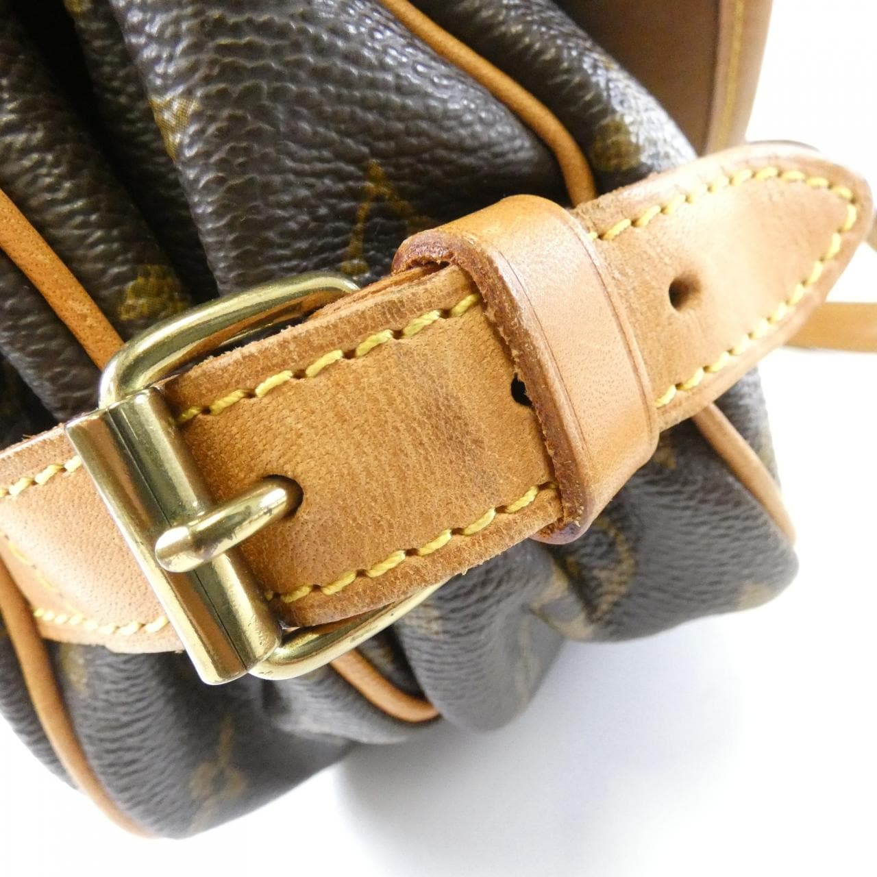 ルイヴィトン モノグラム ソミュール 30cm M42256 ショルダーバッグ