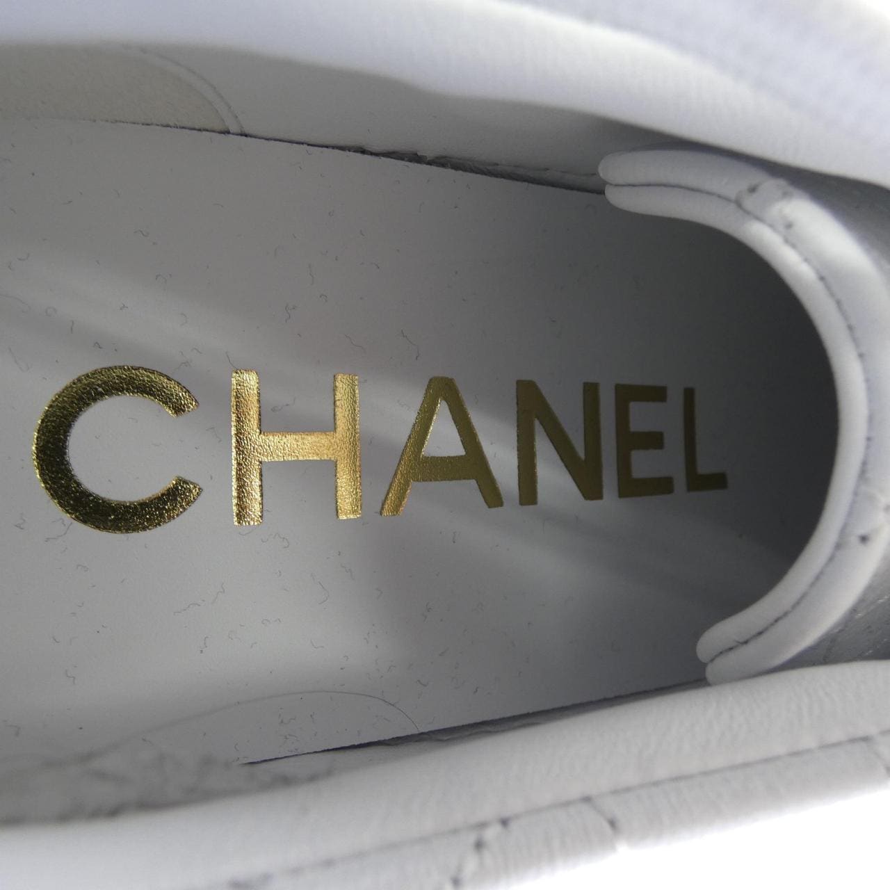 シャネル CHANEL METIERS D'ART G46620B20911 スニーカー
