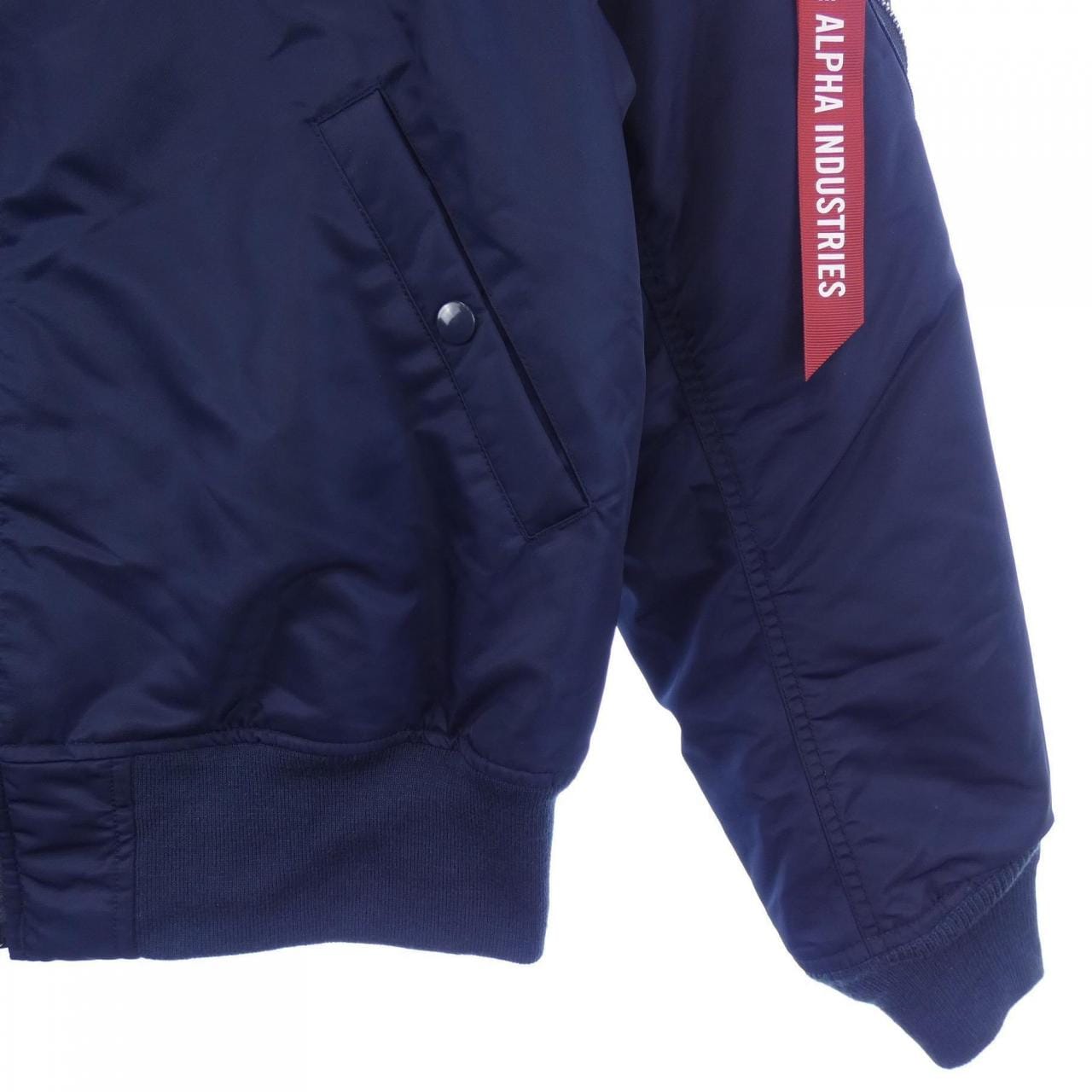 アルファ ALPHA ブルゾン