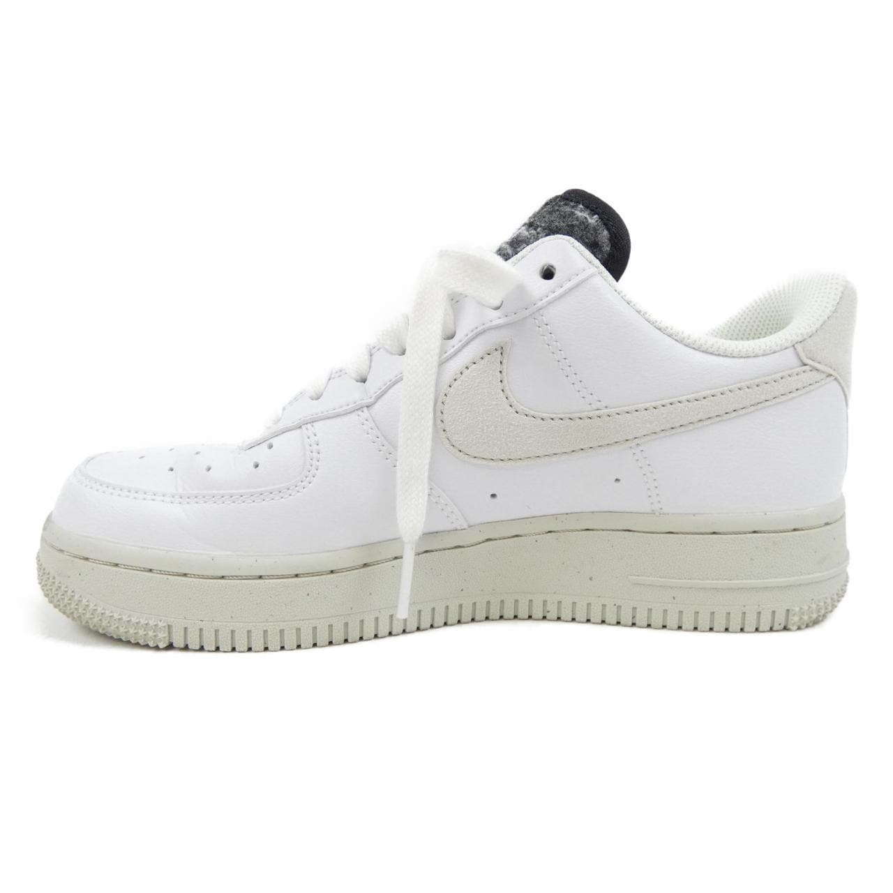 ナイキ NIKE スニーカー