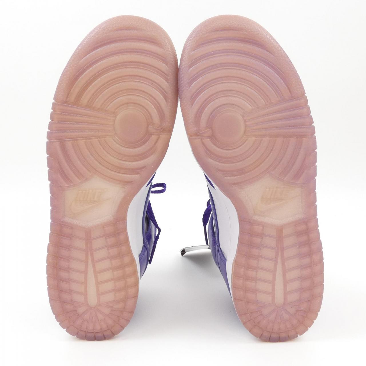 ナイキ NIKE スニーカー