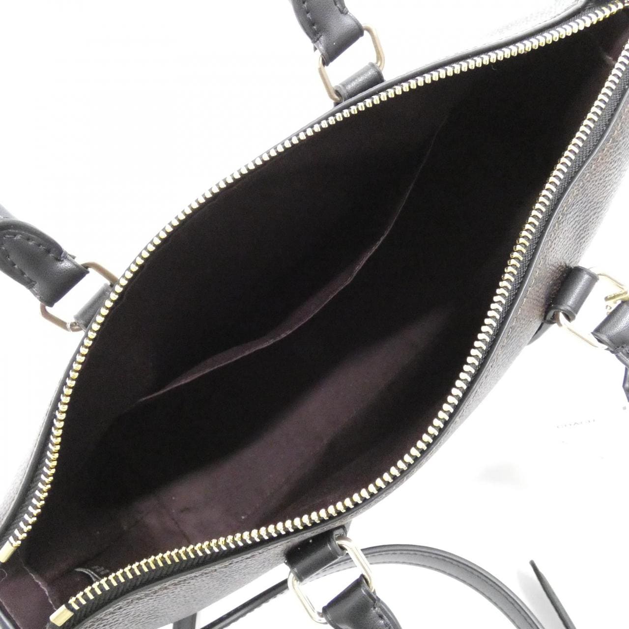 【新品】コーチ CW422 バッグ