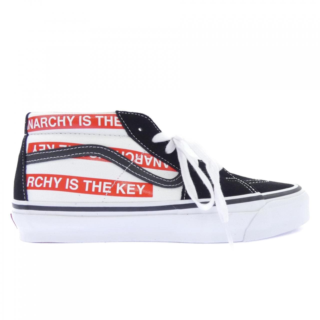 バンズ VANS VN000CXG458 スニーカー