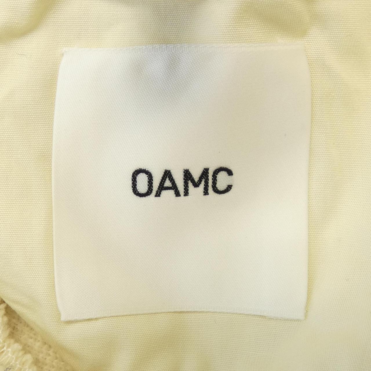 オーエーエムシー OAMC パーカー