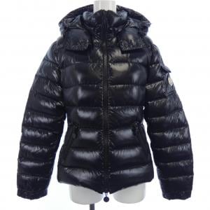 モンクレール MONCLER ダウンジャケット