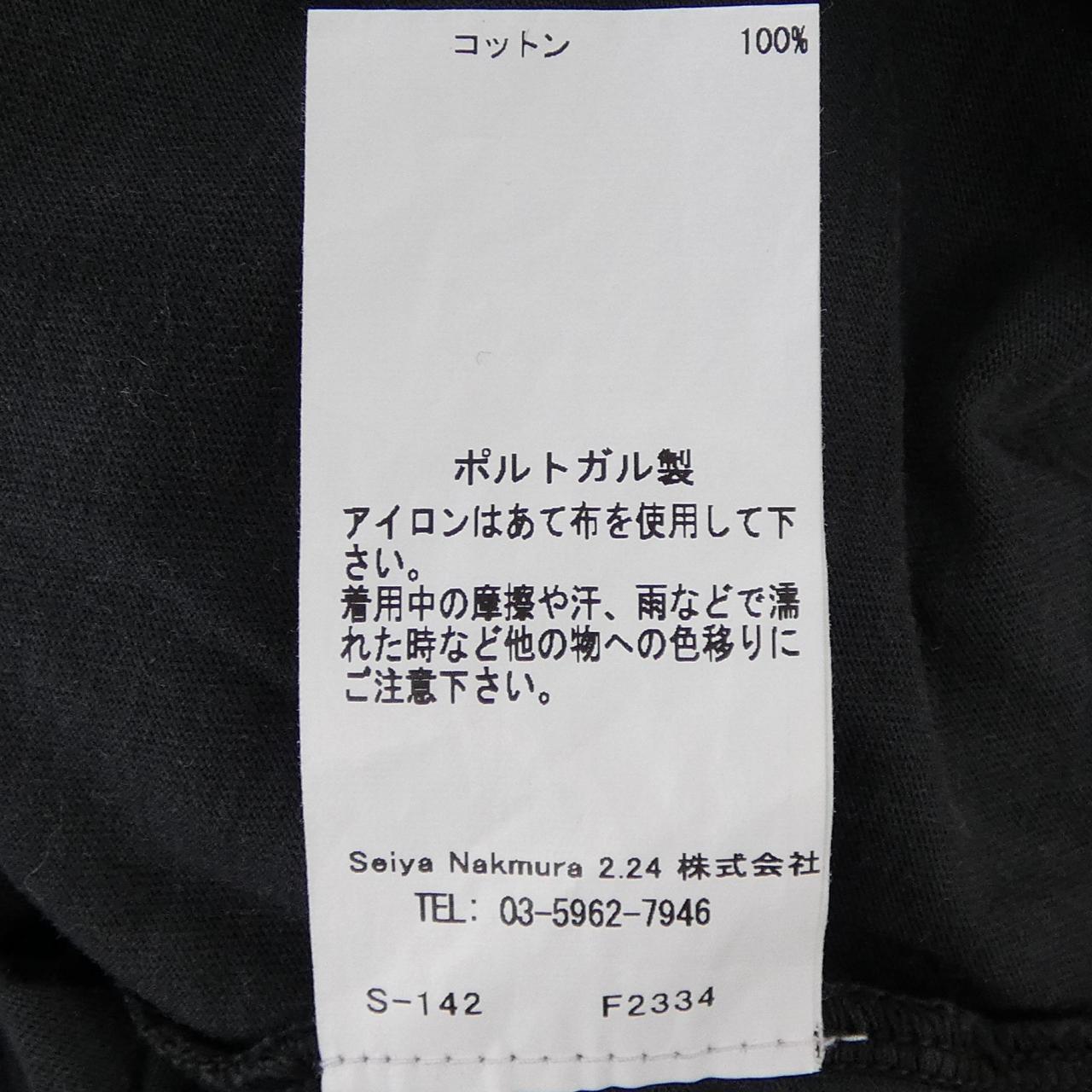 SATUSFY SATISFY Tシャツ