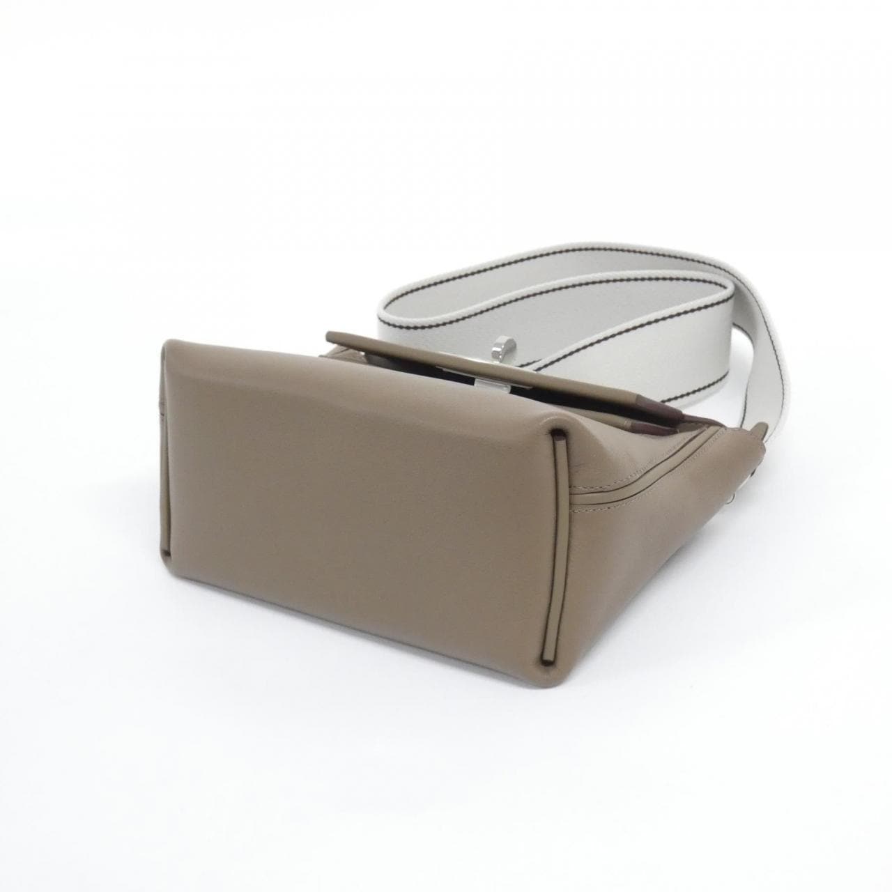 エルメス ヴァンキャトル ヴァンキャトル MINI 082153CK バッグ