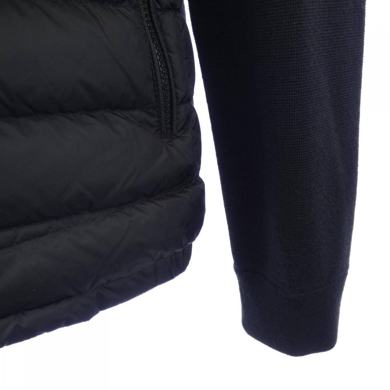 モンクレール MONCLER 20919B50700 ダウンジャケット