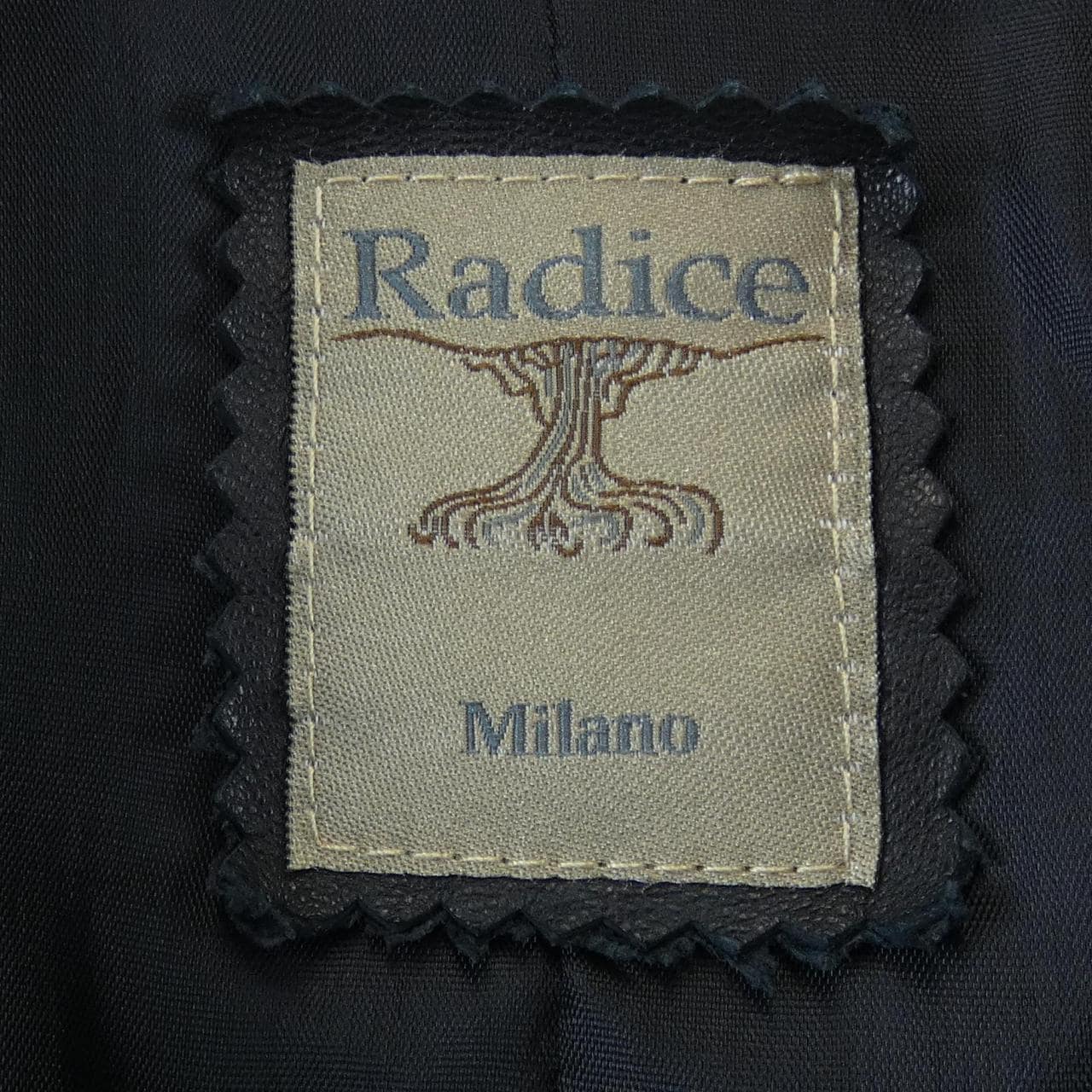 ラディーチェ RADICE レザーライダースジャケット