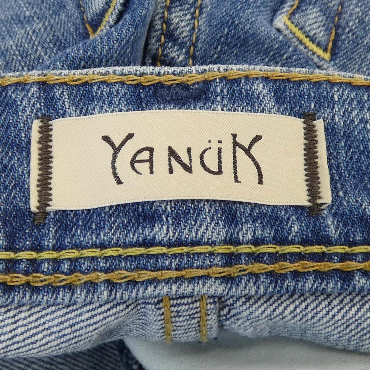 YANUK牛仔裤
