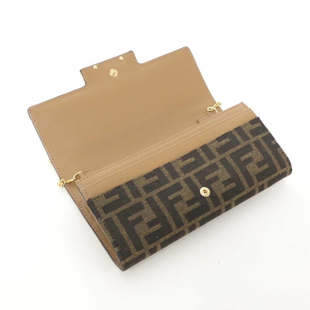 [BRAND NEW] FENDI Baguette 8M0365 A98P Chain Wallet