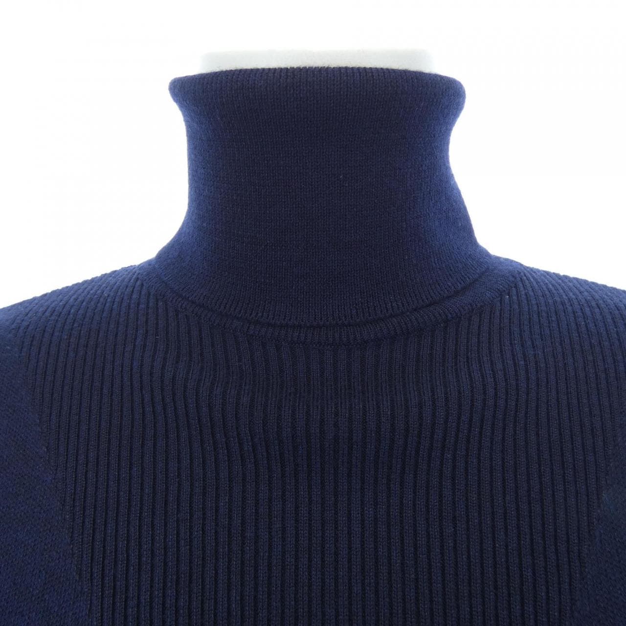 ルイヴィトン LOUIS VUITTON H8N08WF73 ニット