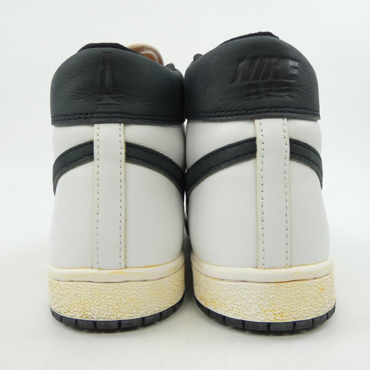 ナイキ ジョーダン NIKE JORDAN DX4976-100 スニーカー