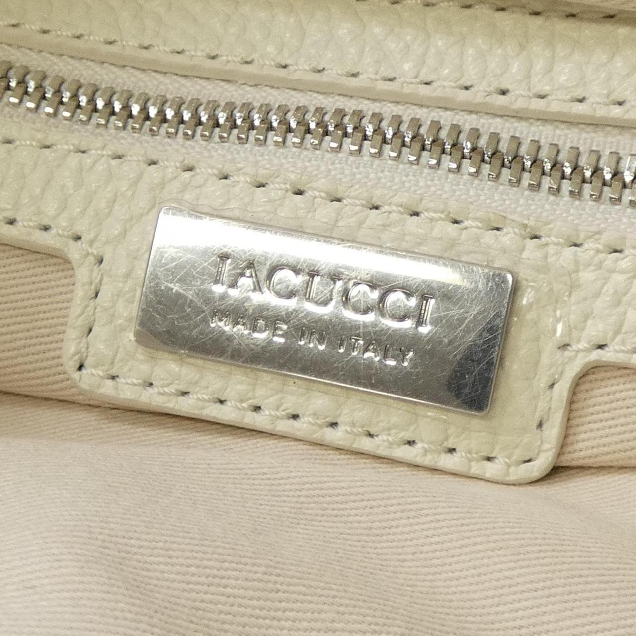 イアクッチ IACUCCI BAG