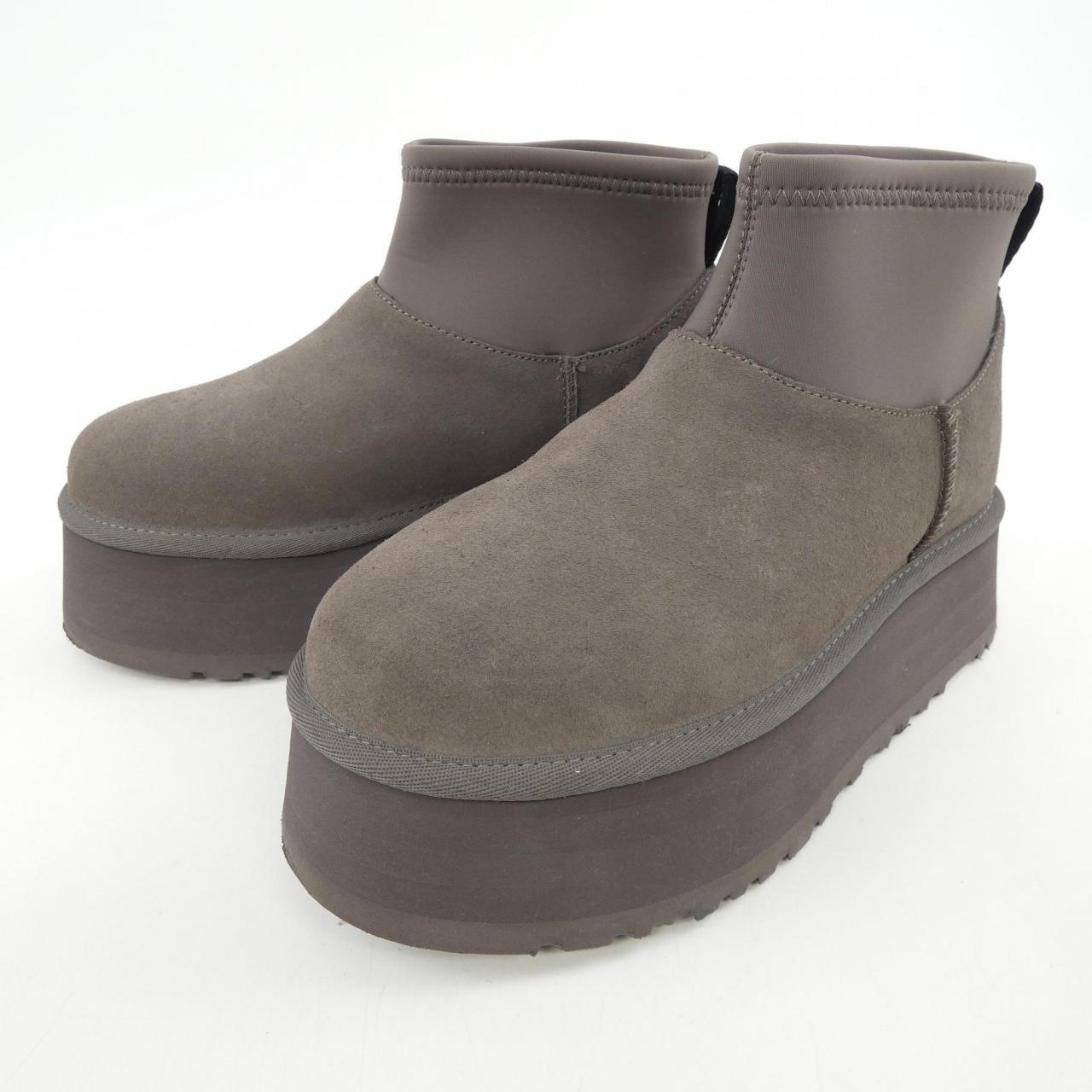 アグ UGG ブーツ