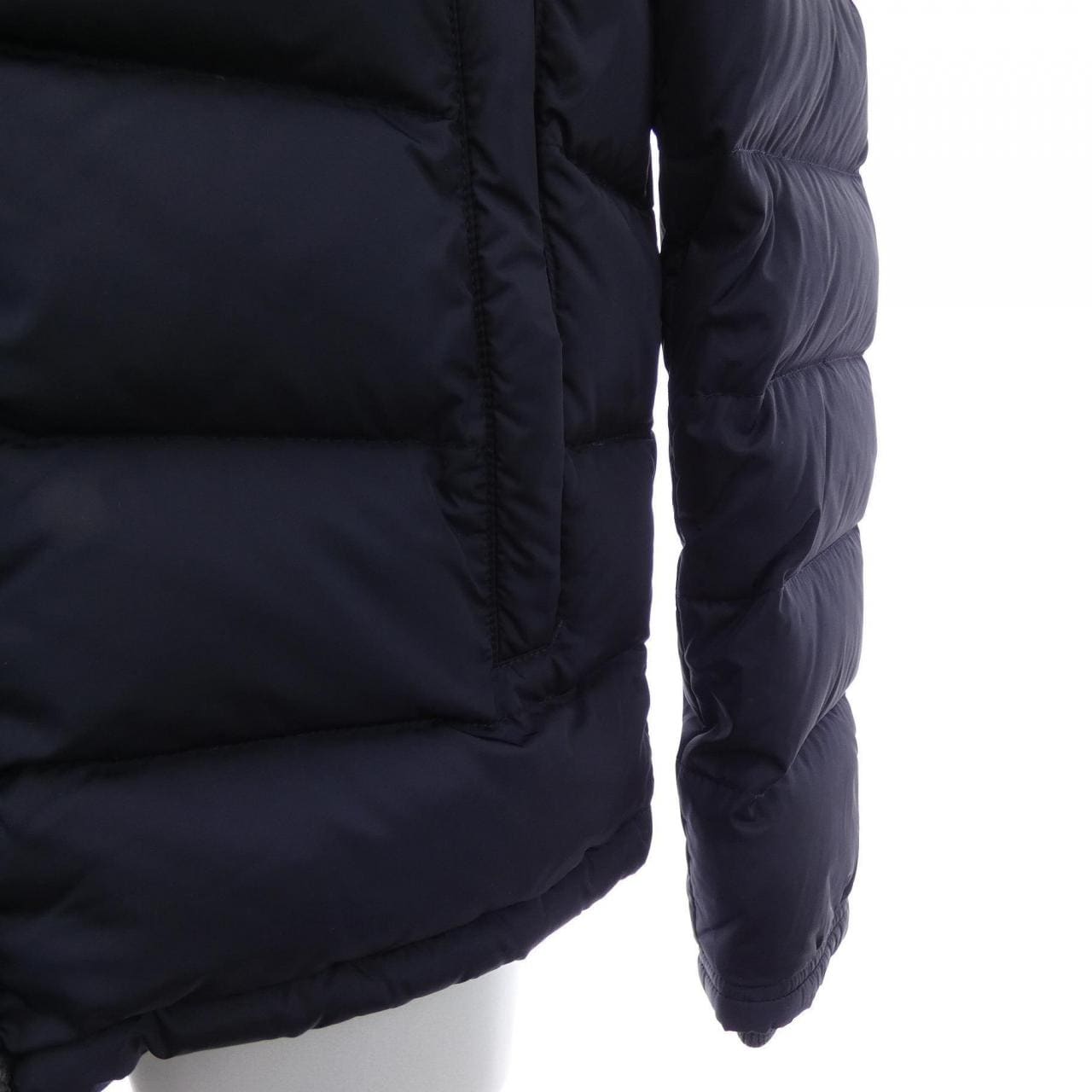 モンクレール MONCLER CANUT ダウンジャケット
