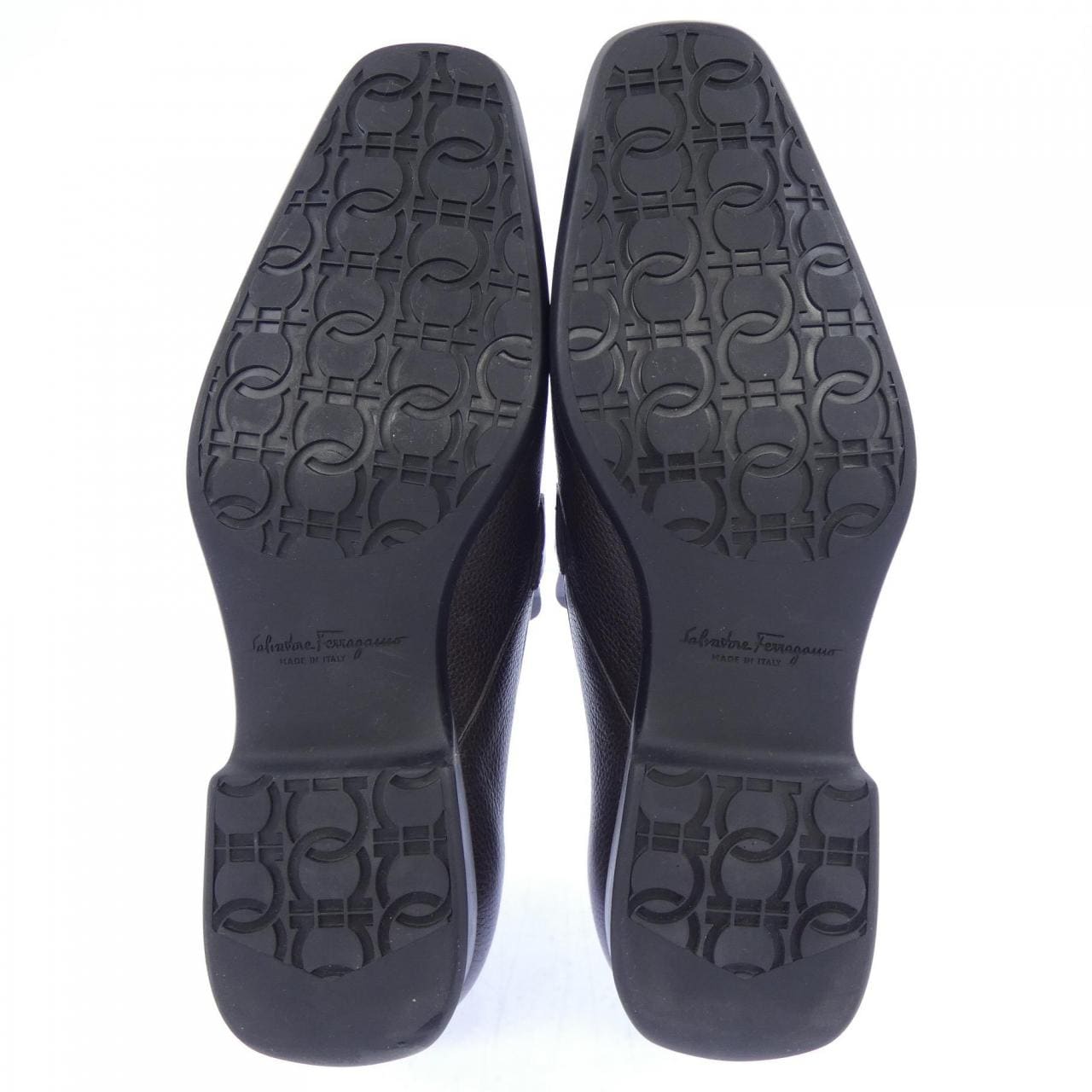 サルヴァトーレフェラガモ SALVATORE FERRAGAMO 46969 シューズ