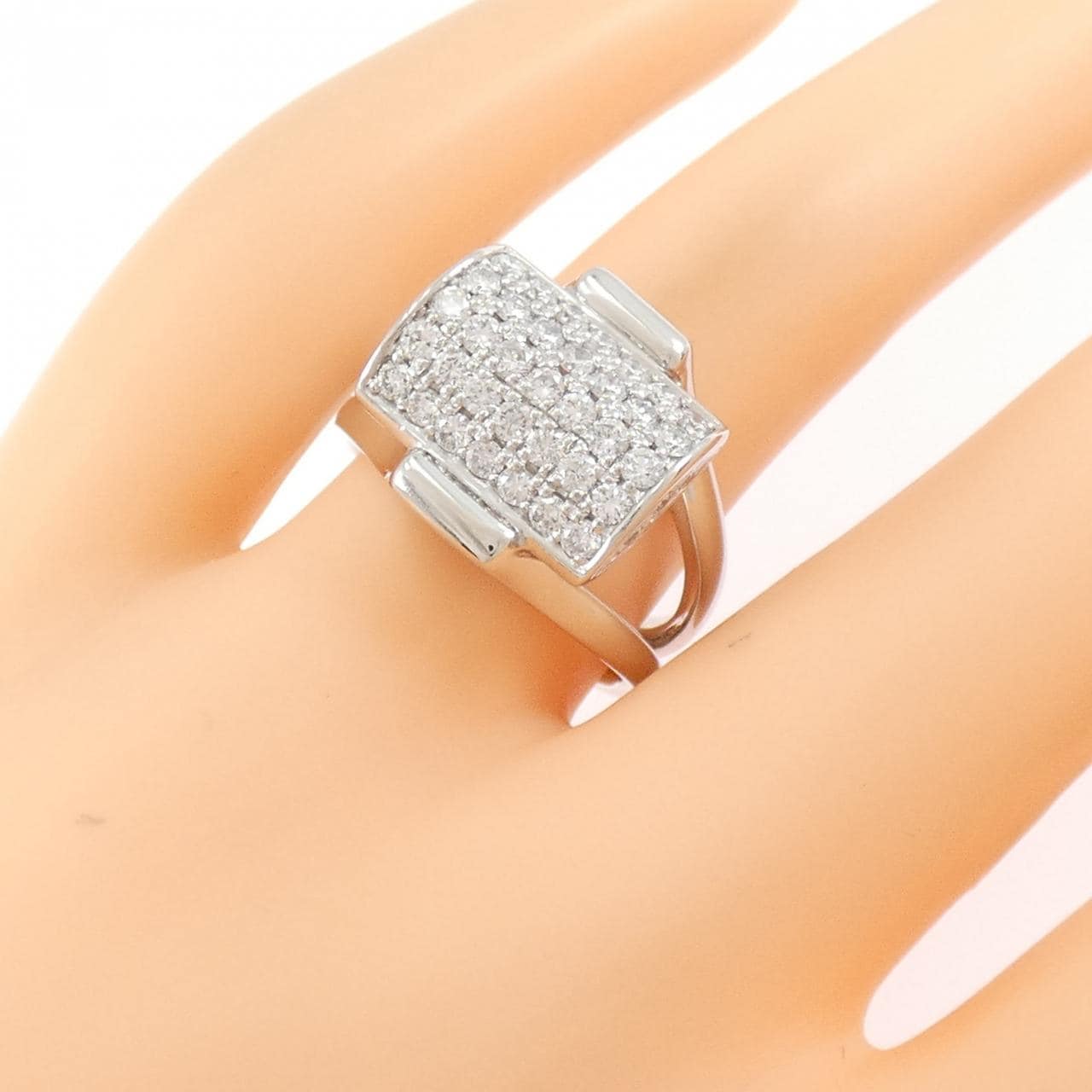 PT900 ダイヤモンド リング 1.00CT