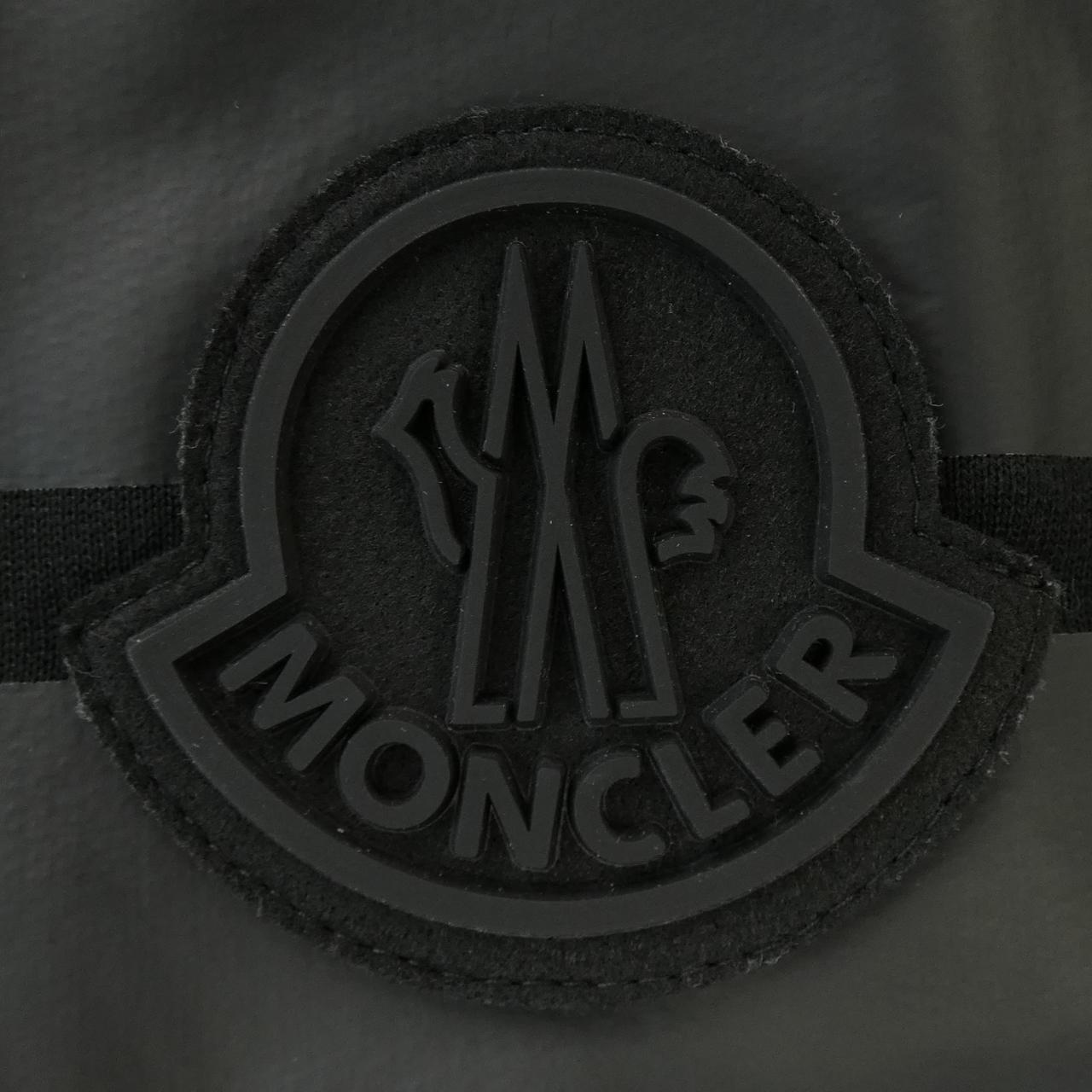 モンクレール MONCLER パーカー