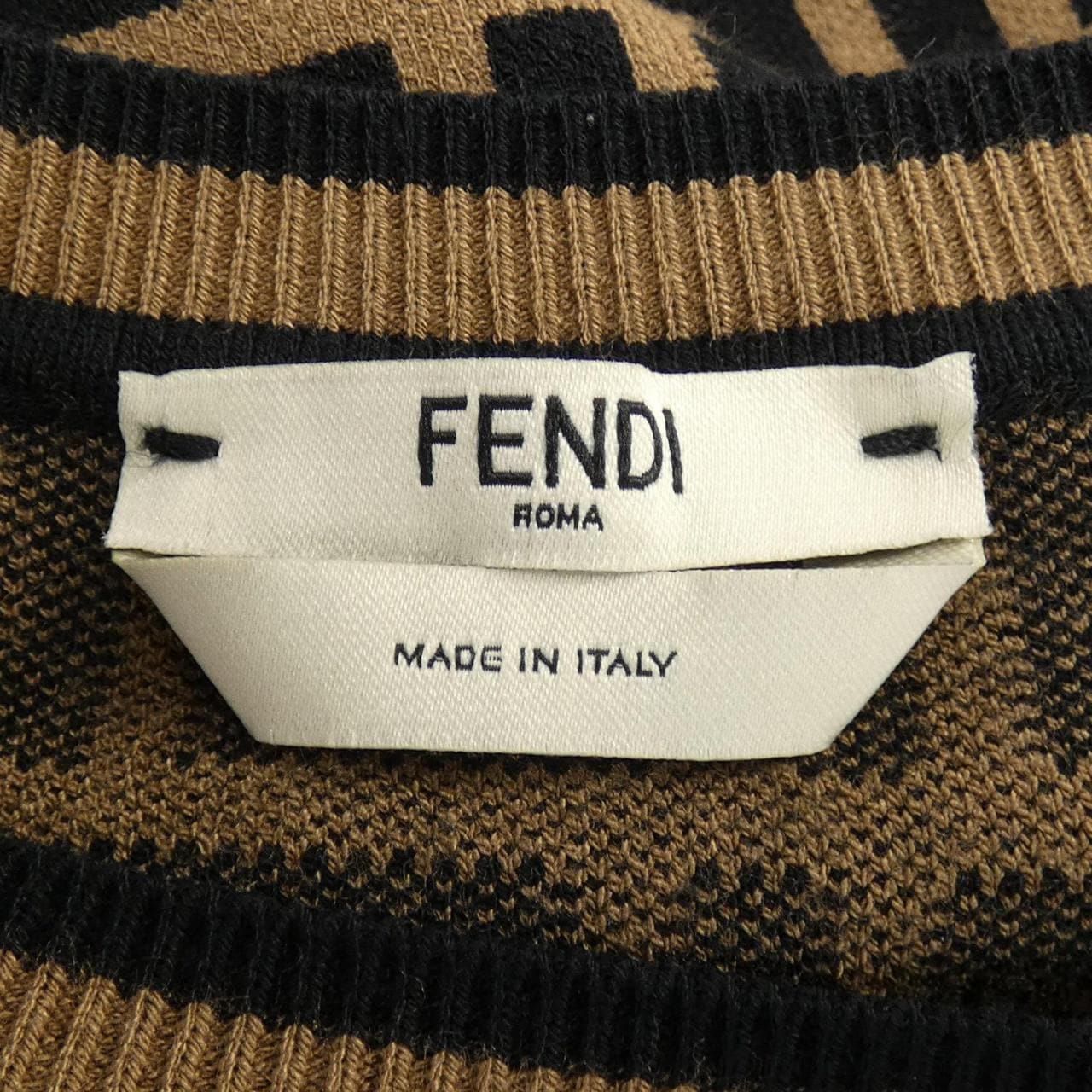 フェンディ FENDI FFモチーフ FZY702 A5QG ニット