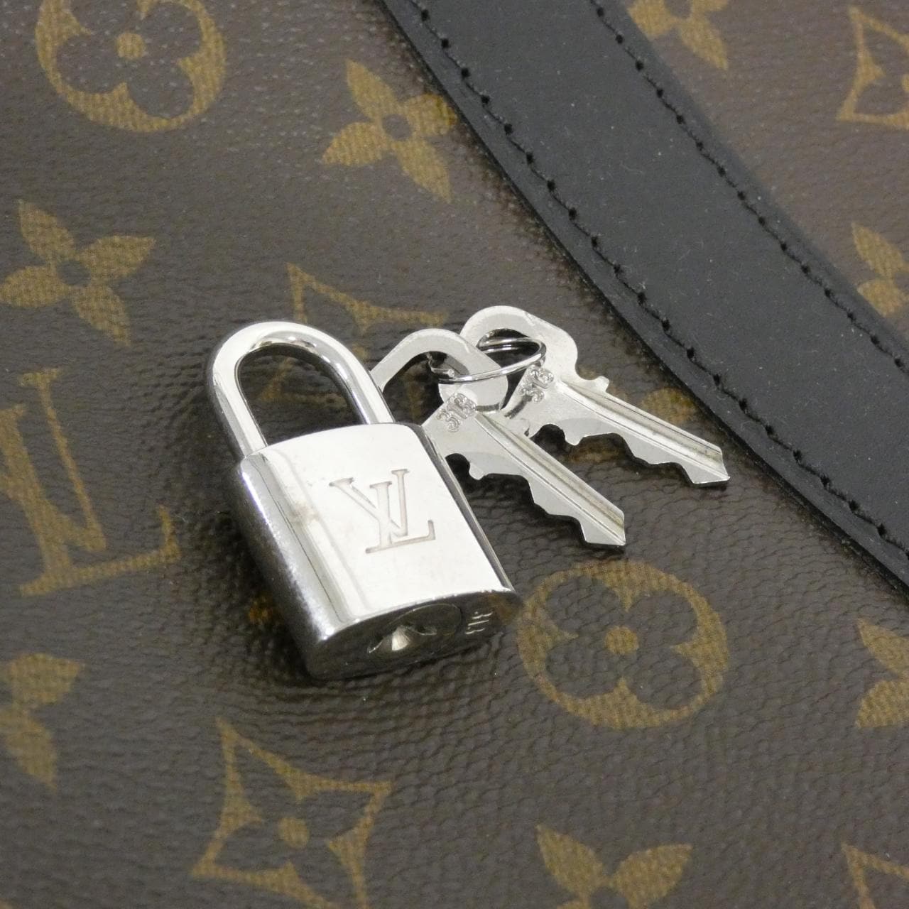 LOUIS VUITTON Monogram Macassar Keepall Bandouliere 55 公分 M56714 波士頓包