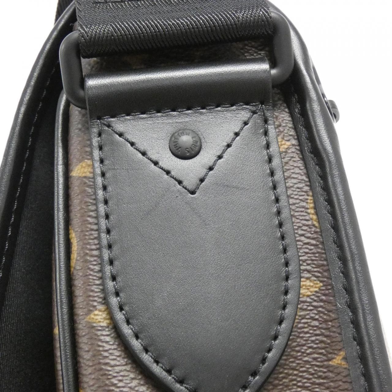 LOUIS VUITTON Monogram Macassar Archie 邮差包 MM M46328 单肩包