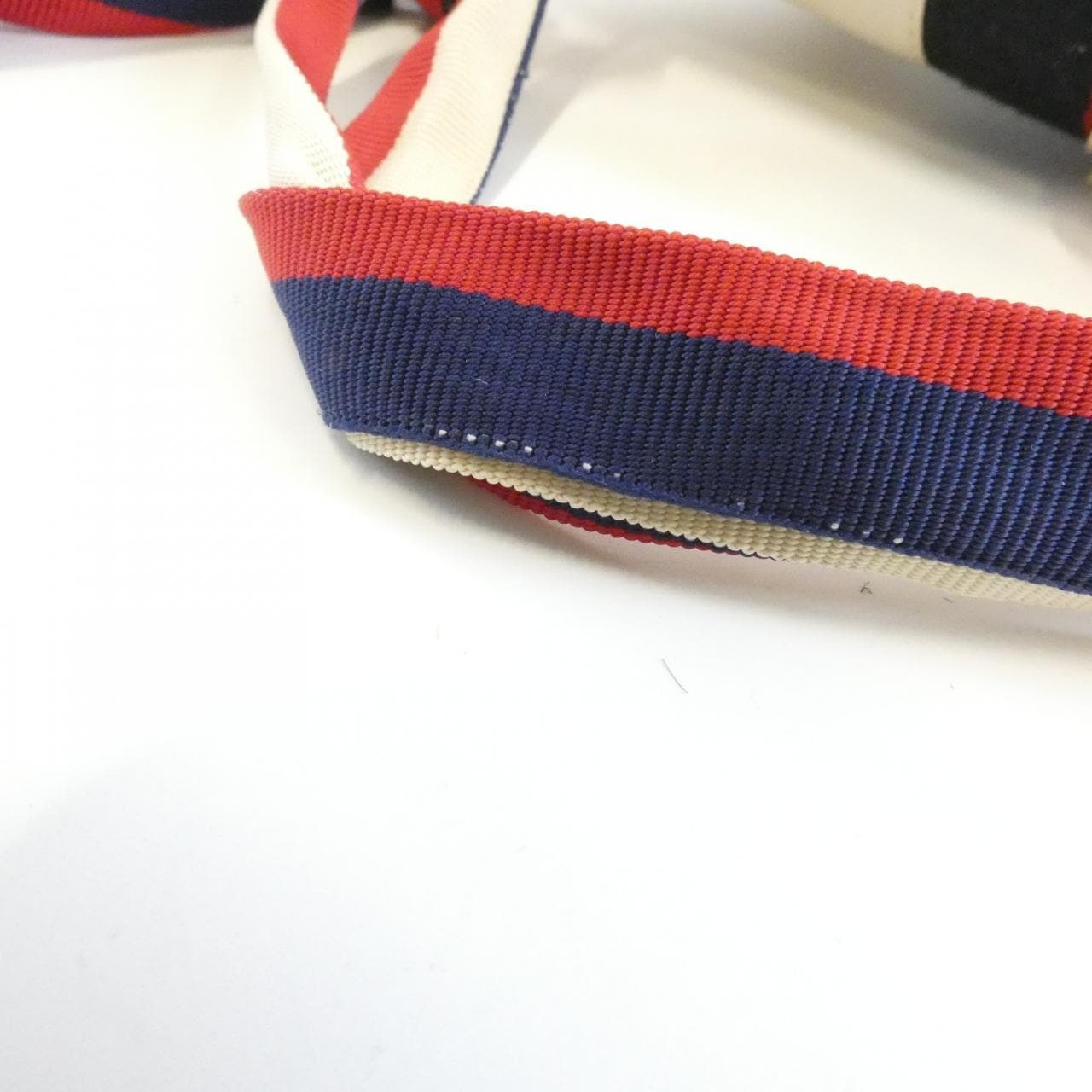 グッチ SYLVIE 421882 CVLEG ショルダーバッグ