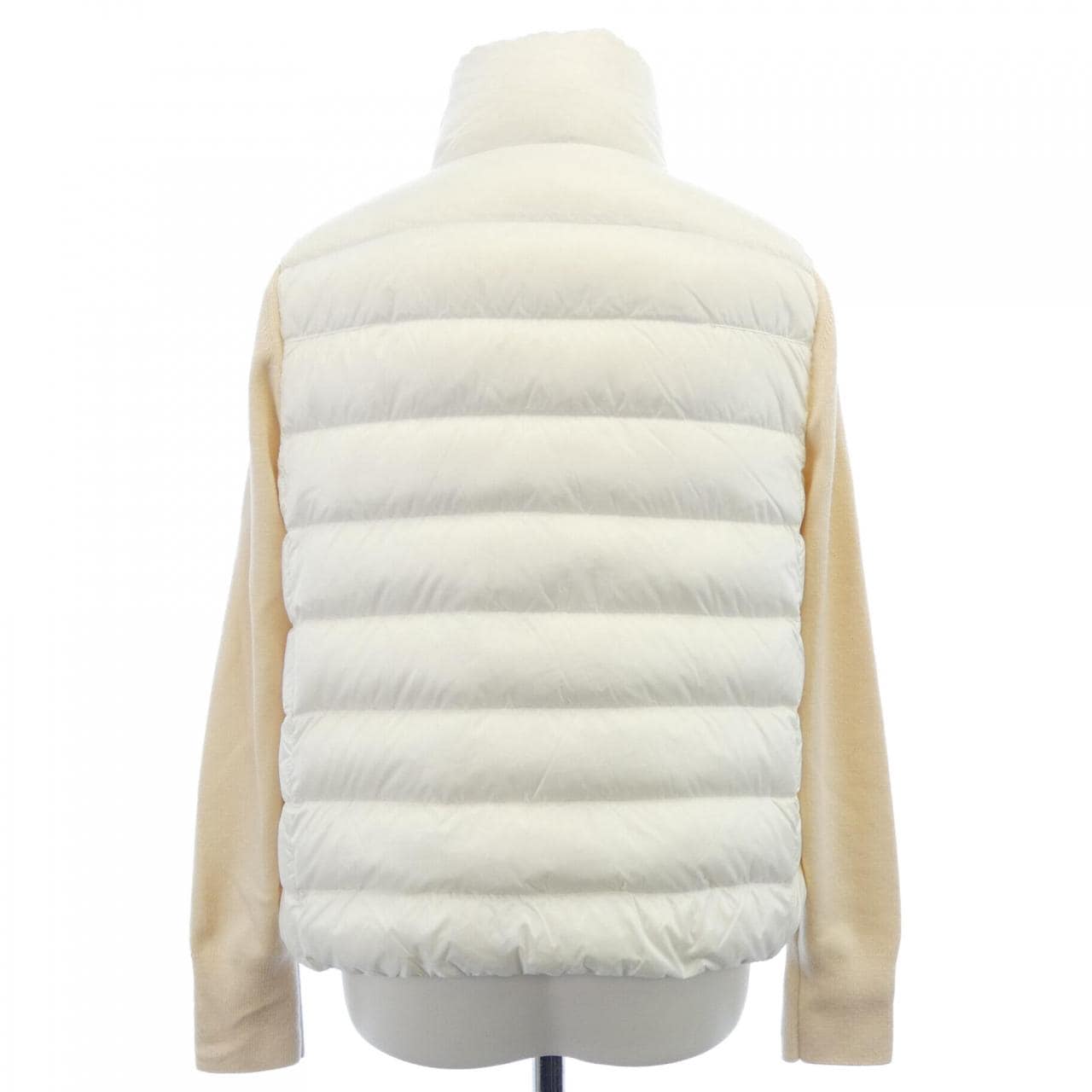 モンクレール MONCLER 20939B00030 ダウンジャケット