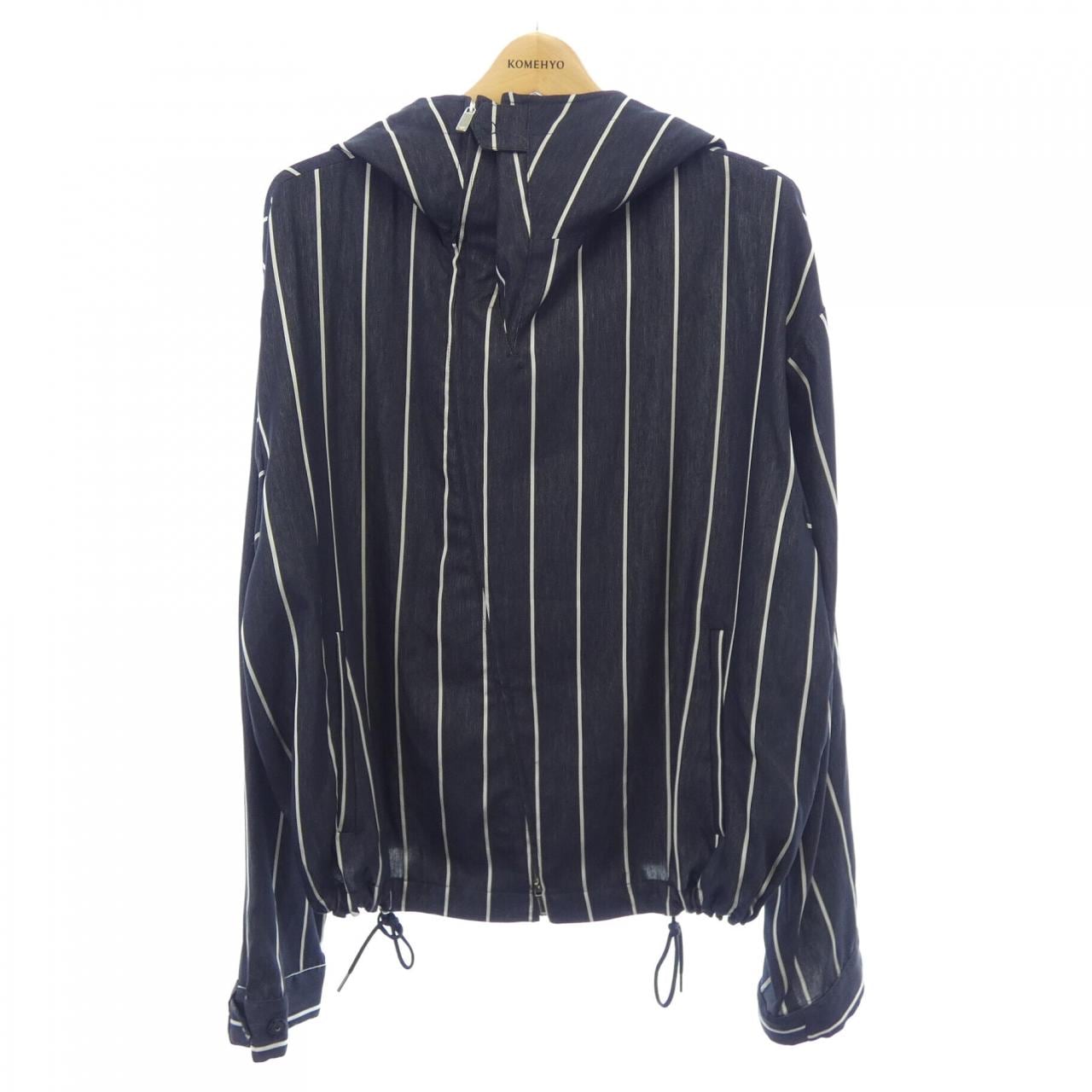 エンポリオアルマーニ EMPORIO ARMANI ブルゾン