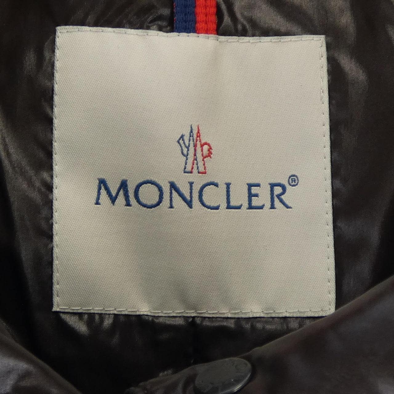 MONCLER蒙克勒羽绒服