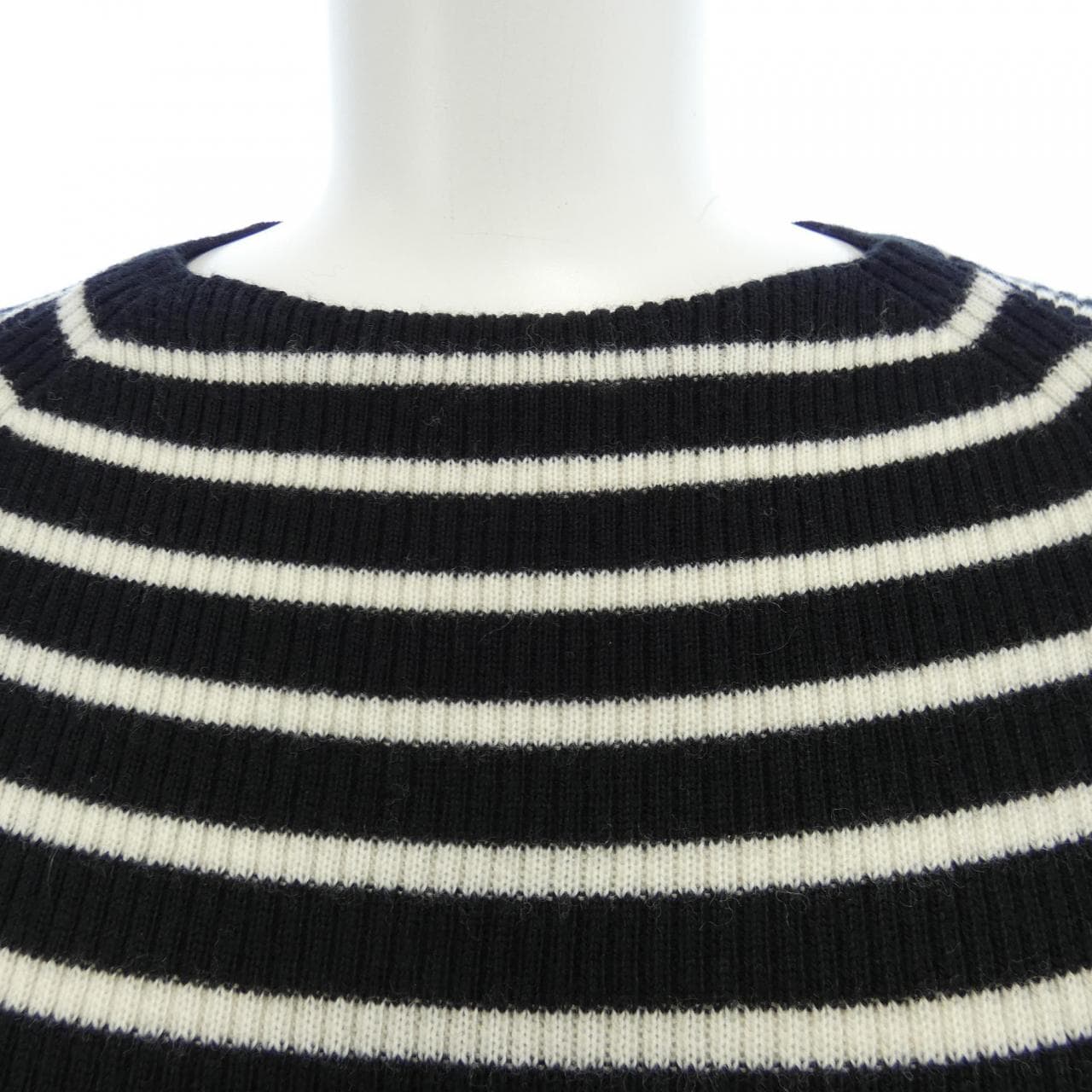 スローン SLOANE ニット