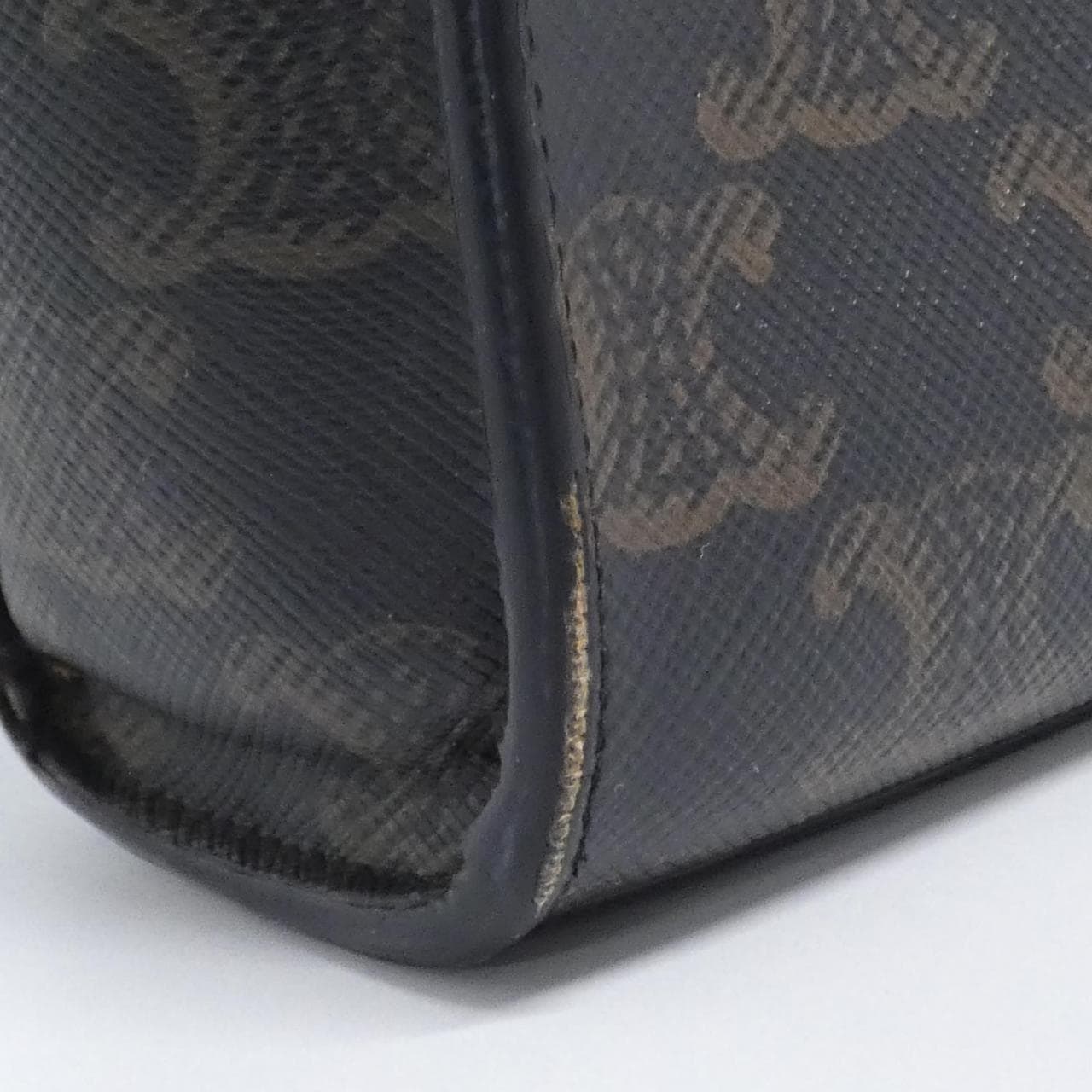 セリーヌ ミニ バーティカル カバ 194372BZK バッグ