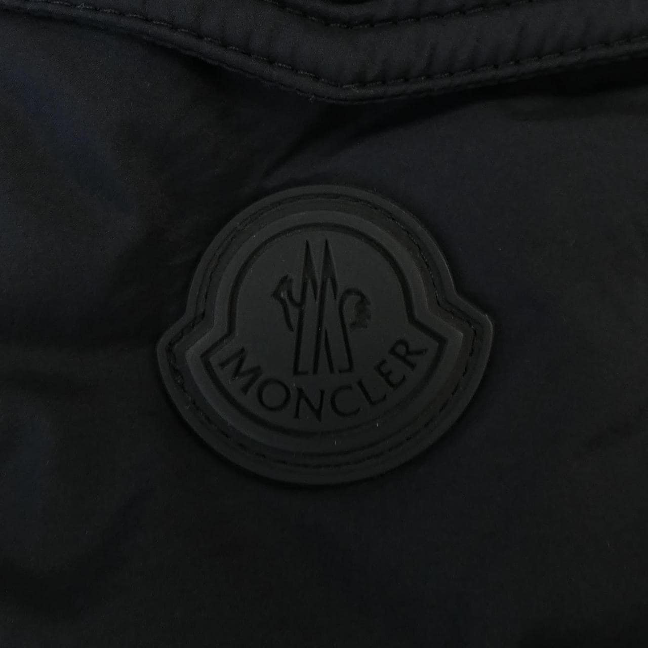 モンクレール MONCLER MAURES ダウンジャケット