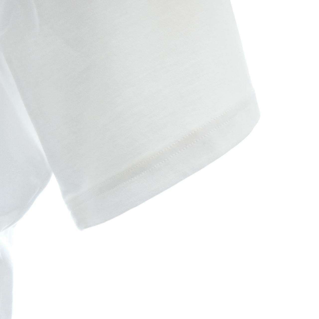 アンティーチポ ANTICIPO Tシャツ