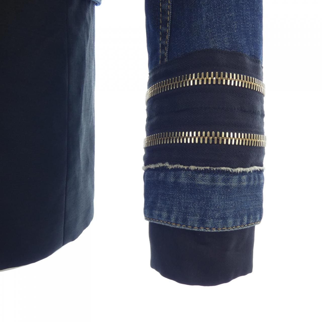DSQUARED2 DSQUARED2 S74FZ0028束腰外套