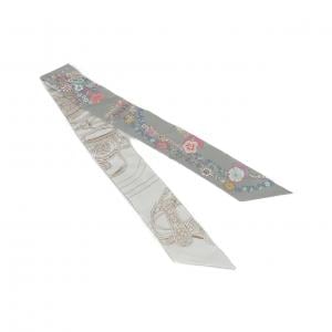 【未使用品】エルメス BRIDES DE GALA EN FLEURS ツイリー 064220S スカーフ