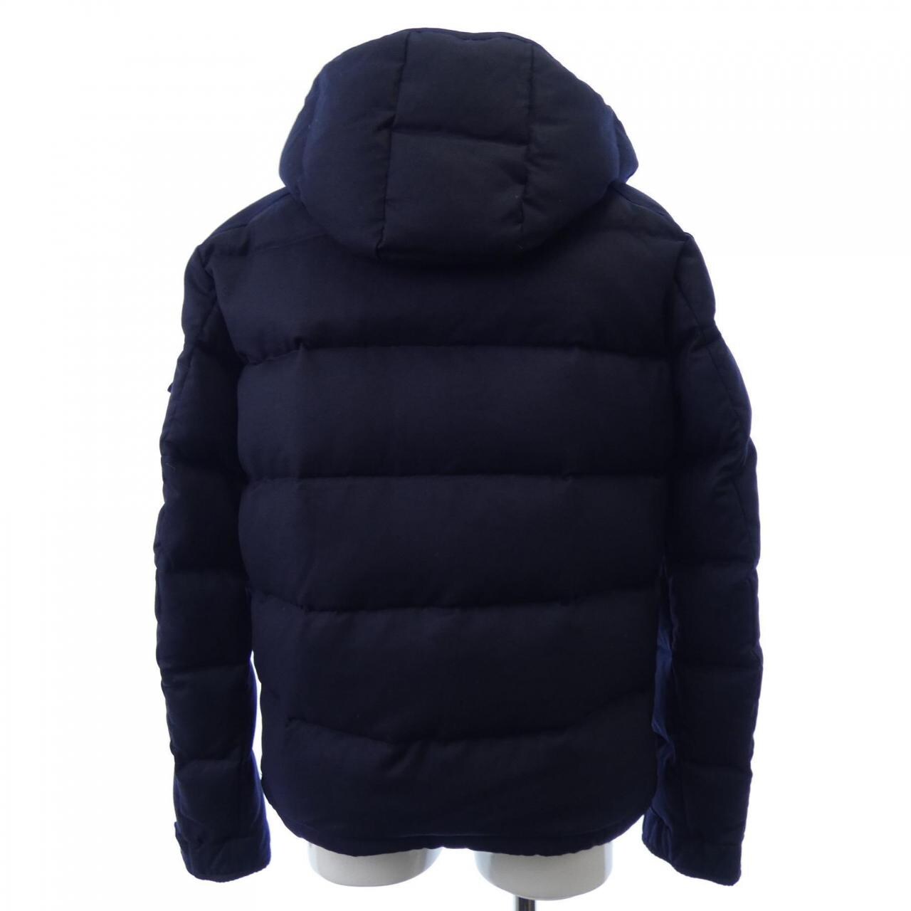 モンクレール MONCLER ダウンジャケット