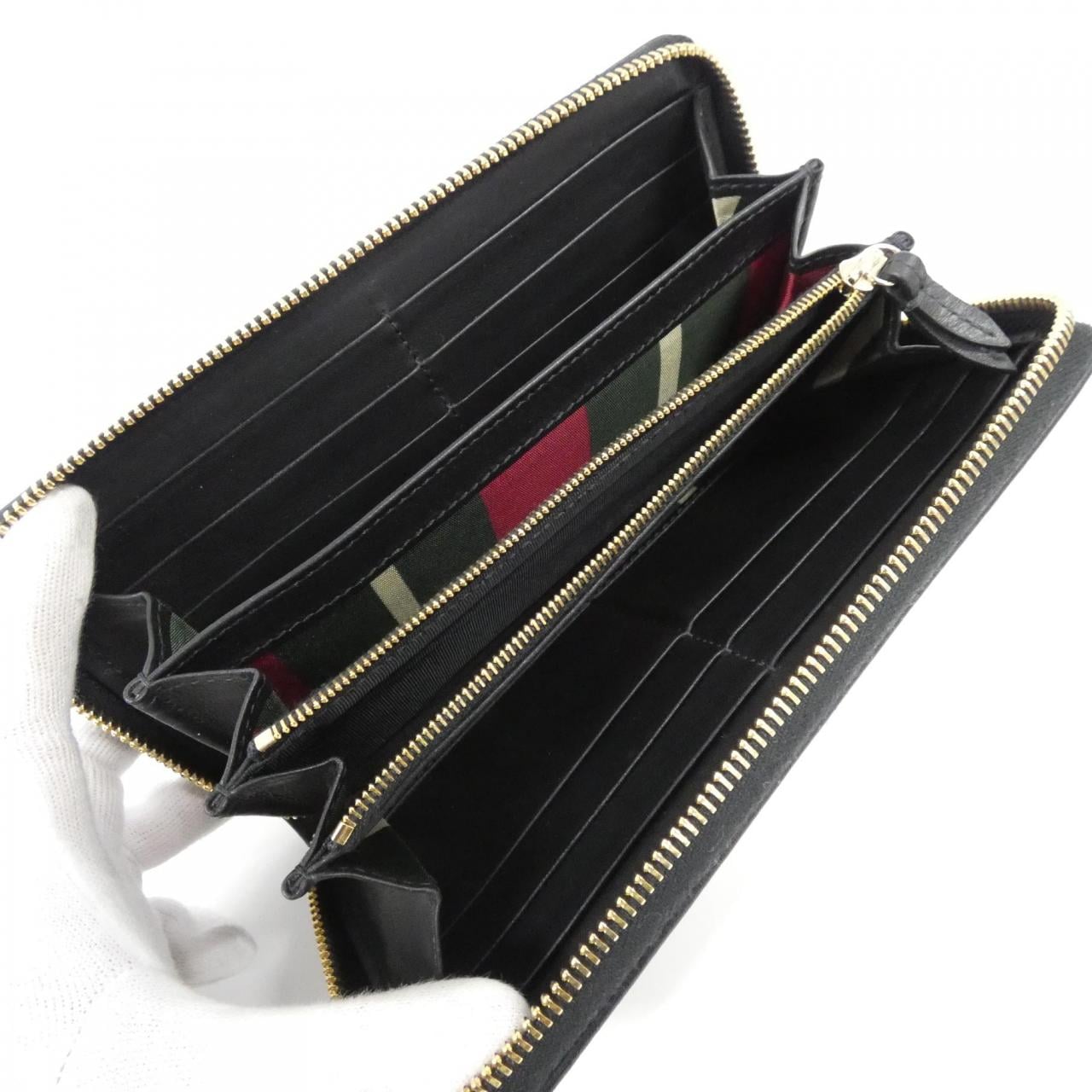 グッチ GG EMBLEM 819122 FAD6L 財布