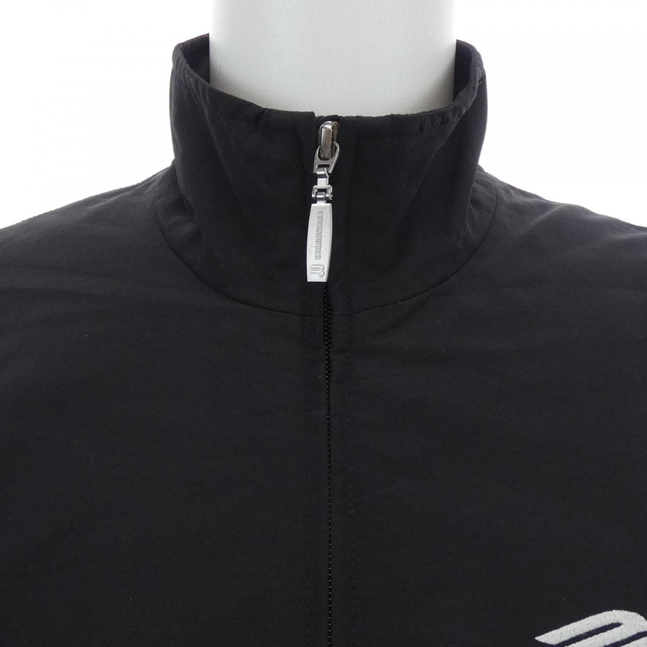 バレンシアガ BALENCIAGA 704505 TKO48 ジャケット