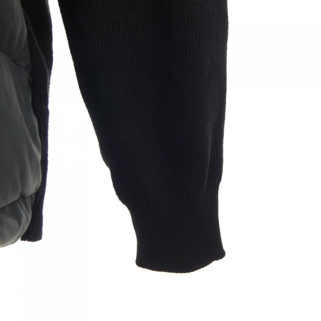 モンクレール MONCLER 10919B00020 M1115 ダウンジャケット