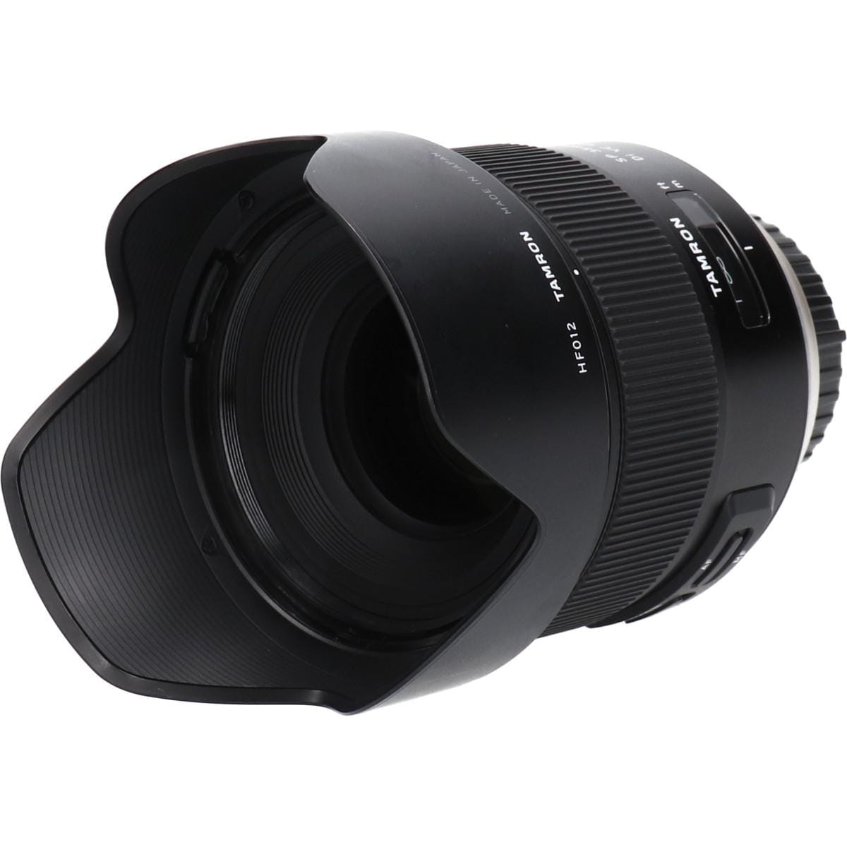 ニコン３５ｍｍ　Ｆ１．８ＤＩ　ＶＣ　ＵＳＤ　Ｆ０１２